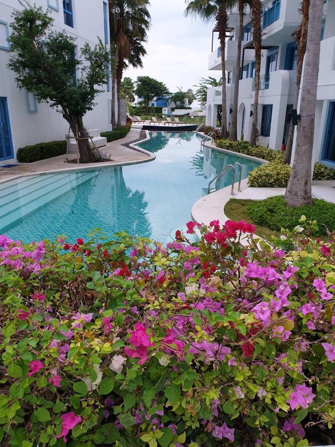 The Crest Santora Hua Hin Apartamento Exterior foto